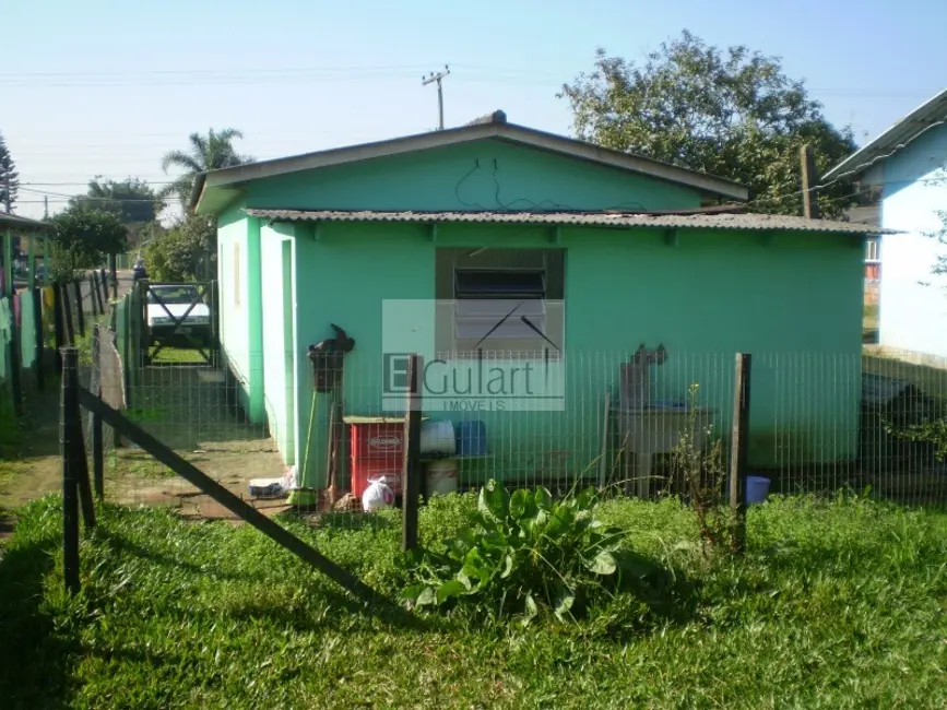 Casa com 2 quartos à venda, 61m2 em Mathias Velho, Canoas - RS - imagem 6 Foto 6 de Casa com 2 quartos à venda, 61m2 em Mathias Velho, Canoas - RS
