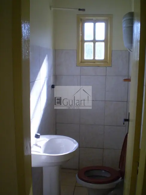 Casa com 2 quartos à venda, 61m2 em Mathias Velho, Canoas - RS - imagem 3 Foto 3 de Casa com 2 quartos à venda, 61m2 em Mathias Velho, Canoas - RS