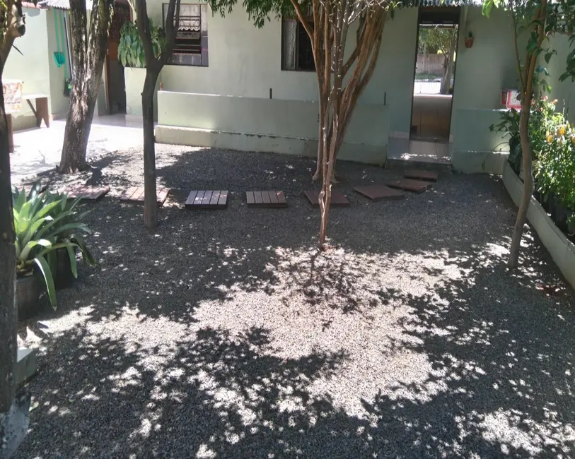 Casa com 3 quartos à venda, 120m2 em Guajuviras, Canoas - RS - imagem 6 Foto 6 de Casa com 3 quartos à venda, 120m2 em Guajuviras, Canoas - RS