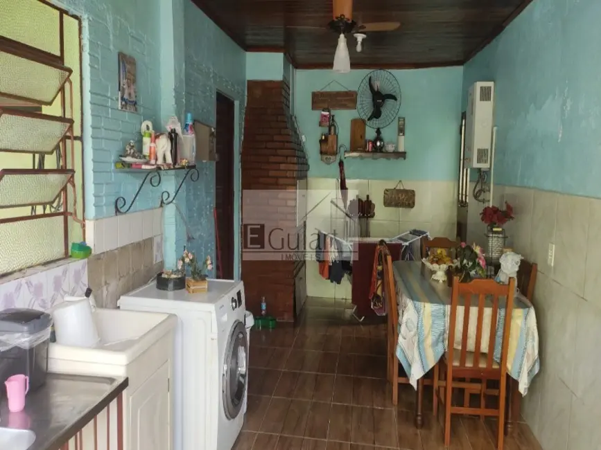 Foto 4 de Casa com 4 quartos à venda, 150m2 em Harmonia, Canoas - RS