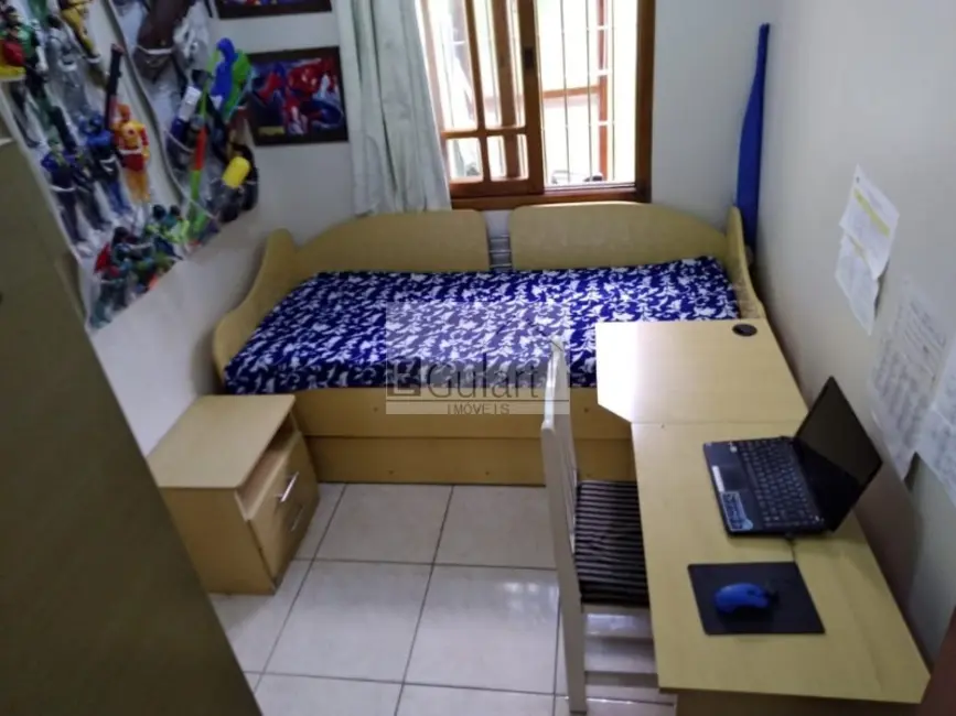 Sobrado com 2 quartos à venda, 106m2 em Canoas - RS - imagem 7 Foto 7 de Sobrado com 2 quartos à venda, 106m2 em Canoas - RS