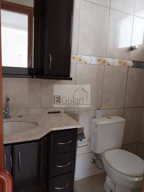 Apartamento com 1 quarto para alugar, 60m2 em Centro, Canoas - RS - imagem 5 Foto 5 de Apartamento com 1 quarto para alugar, 60m2 em Centro, Canoas - RS