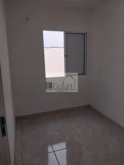 Casa com 2 quartos à venda e para alugar, 38m2 em Olaria, Canoas - RS - imagem 6 Foto 6 de Casa com 2 quartos à venda e para alugar, 38m2 em Olaria, Canoas - RS
