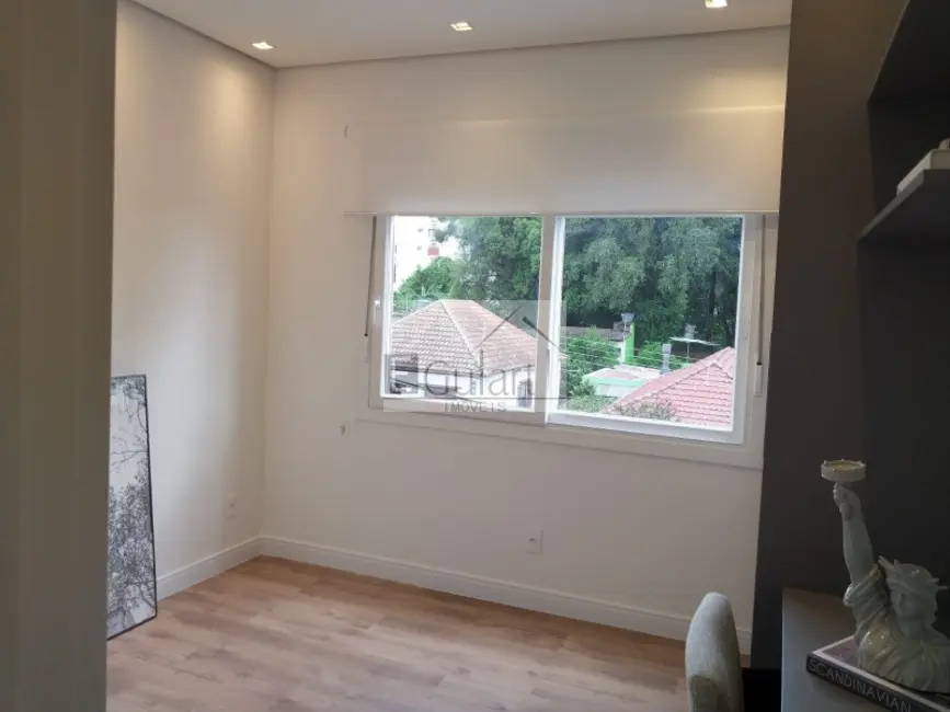 Apartamento com 3 quartos à venda, 112m2 em Centro, Canoas - RS - imagem 7 Foto 7 de Apartamento com 3 quartos à venda, 112m2 em Centro, Canoas - RS