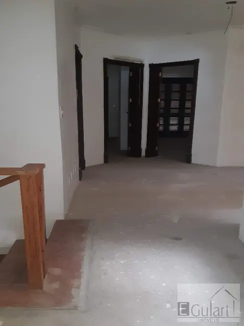 Foto 5 de Sobrado com 3 quartos à venda, 293m2 em Jardim Itu Sabará, Porto Alegre - RS