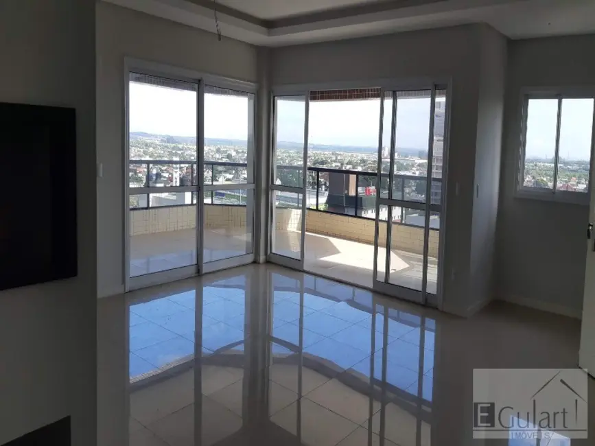 Apartamento com 3 quartos à venda e para alugar, 170m2 em Centro, Canoas - RS - imagem 7 Foto 7 de Apartamento com 3 quartos à venda e para alugar, 170m2 em Centro, Canoas - RS