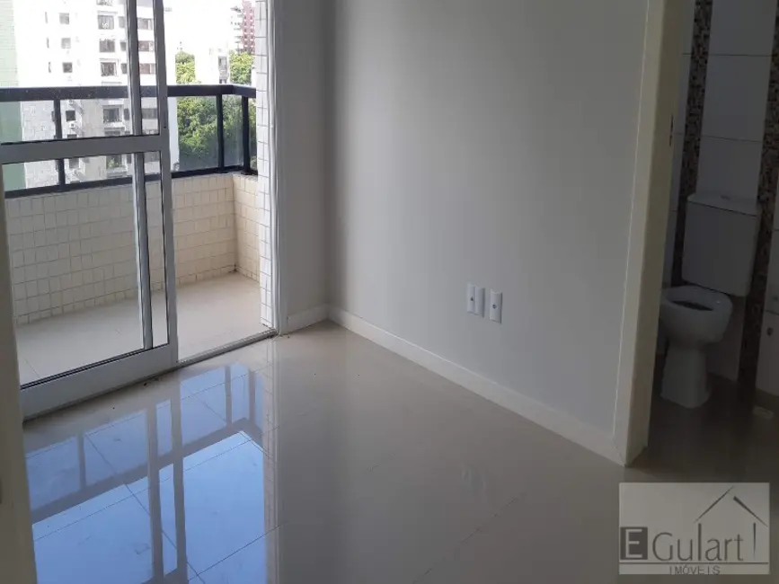 Apartamento com 3 quartos à venda e para alugar, 170m2 em Centro, Canoas - RS - imagem 6 Foto 6 de Apartamento com 3 quartos à venda e para alugar, 170m2 em Centro, Canoas - RS