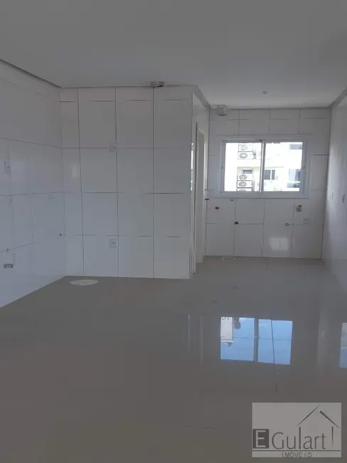 Apartamento com 3 quartos à venda e para alugar, 170m2 em Centro, Canoas - RS - imagem 8 Foto 8 de Apartamento com 3 quartos à venda e para alugar, 170m2 em Centro, Canoas - RS
