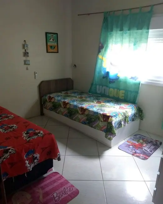 Casa com 2 quartos à venda, 111m2 em Rio Branco, Canoas - RS - imagem 8 Foto 8 de Casa com 2 quartos à venda, 111m2 em Rio Branco, Canoas - RS