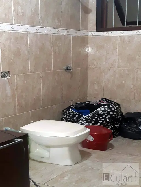 Casa com 3 quartos à venda, 180m2 em Canoas - RS - imagem 8 Foto 8 de Casa com 3 quartos à venda, 180m2 em Canoas - RS