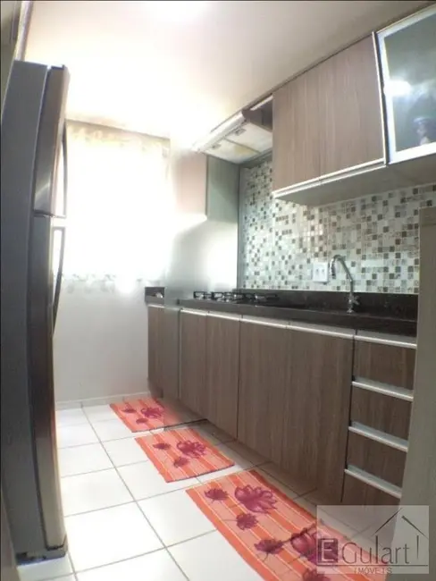 Foto 9 de Apartamento com 2 quartos à venda, 44m2 em Igara, Canoas - RS