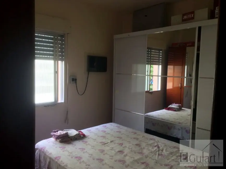 Apartamento com 2 quartos à venda, 57m2 em Marechal Rondon, Canoas - RS - imagem 8 Foto 8 de Apartamento com 2 quartos à venda, 57m2 em Marechal Rondon, Canoas - RS