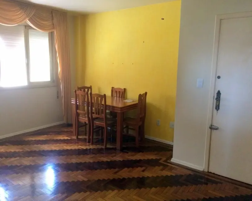 Foto 2 de Apartamento com 2 quartos à venda, 76m2 em Marechal Rondon, Canoas - RS