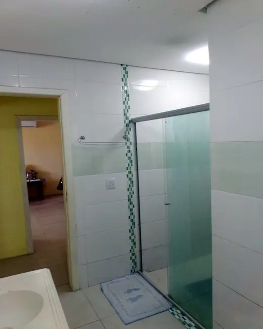 Casa com 3 quartos à venda, 84m2 em Niterói, Canoas - RS - imagem 5 Foto 5 de Casa com 3 quartos à venda, 84m2 em Niterói, Canoas - RS