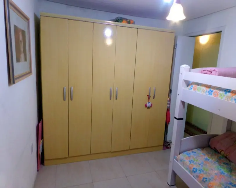 Casa com 3 quartos à venda, 84m2 em Niterói, Canoas - RS - imagem 8 Foto 8 de Casa com 3 quartos à venda, 84m2 em Niterói, Canoas - RS