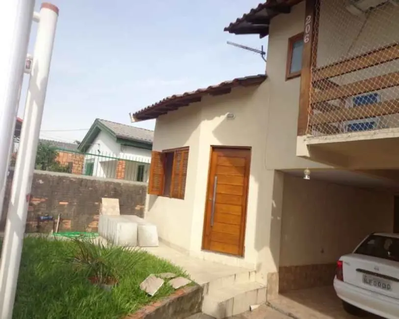 Foto 3 de Casa com 3 quartos à venda, 150m2 em Canoas - RS