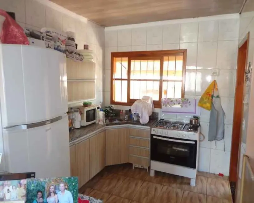 Foto 6 de Casa com 3 quartos à venda, 150m2 em Canoas - RS