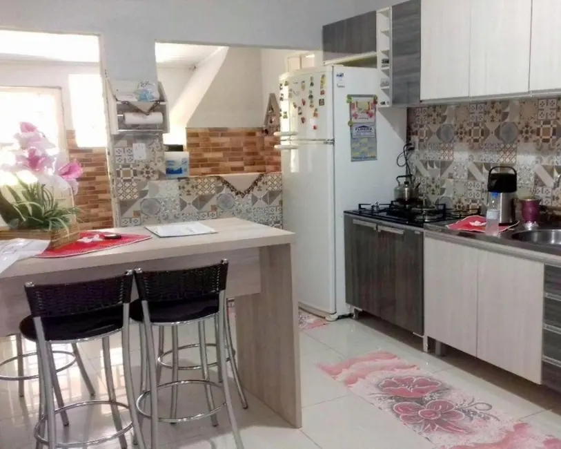 Casa com 2 quartos à venda, 120m2 em Mathias Velho, Canoas - RS - imagem 8 Foto 8 de Casa com 2 quartos à venda, 120m2 em Mathias Velho, Canoas - RS