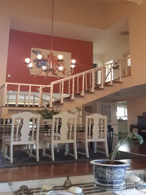 Sobrado com 3 quartos à venda, 200m2 em Canoas - RS - imagem 8 Foto 8 de Sobrado com 3 quartos à venda, 200m2 em Canoas - RS