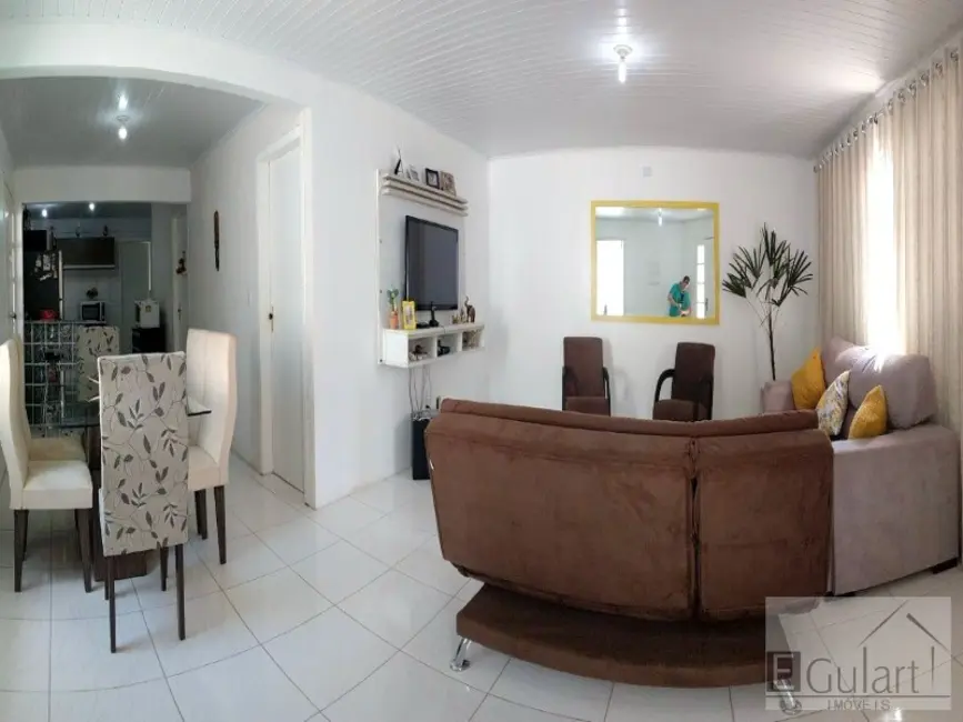 Foto 2 de Casa com 3 quartos à venda, 114m2 em Niterói, Canoas - RS