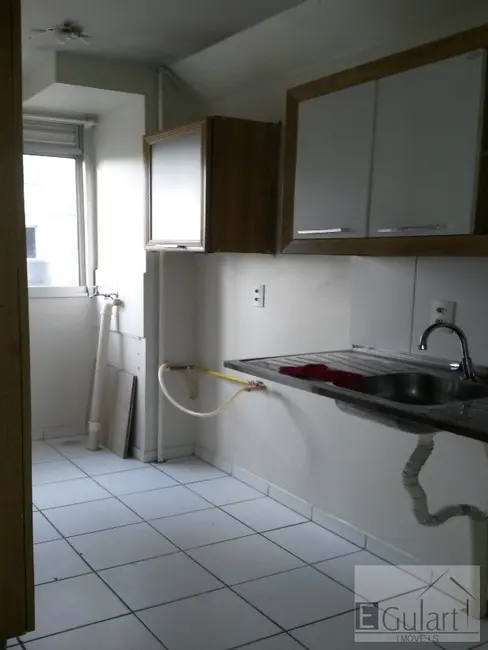 Foto 6 de Apartamento com 2 quartos à venda, 43m2 em Igara, Canoas - RS