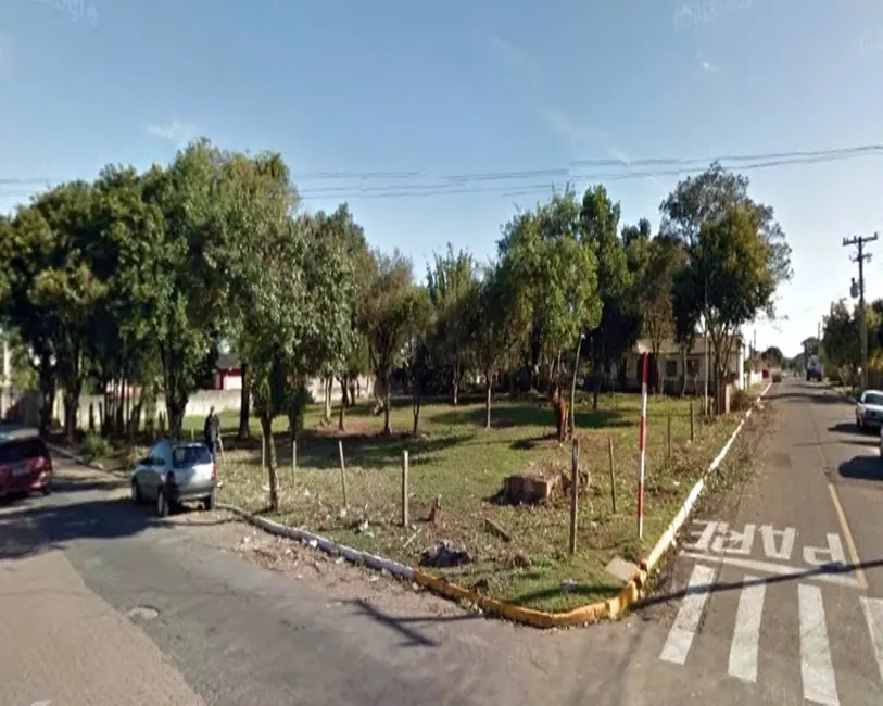 Foto 1 de Terreno / Lote à venda, 550m2 em Nossa Senhora das Graças, Canoas - RS