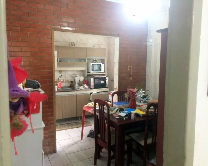 Foto 2 de Terreno / Lote com 2 quartos à venda, 484m2 em Niterói, Canoas - RS