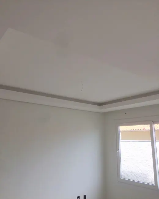 Sobrado com 2 quartos à venda em Igara, Canoas - RS - imagem 5 Foto 5 de Sobrado com 2 quartos à venda em Igara, Canoas - RS