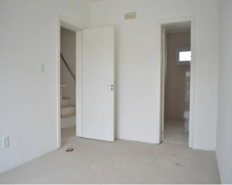 Sobrado com 3 quartos à venda, 142m2 em Nossa Senhora das Graças, Canoas - RS - imagem 9 Foto 9 de Sobrado com 3 quartos à venda, 142m2 em Nossa Senhora das Graças, Canoas - RS