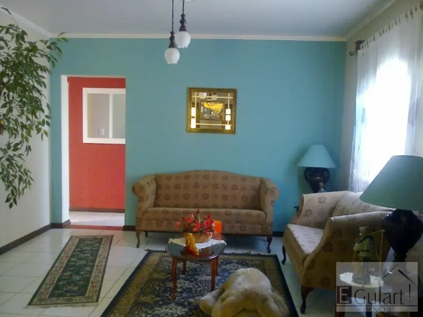 Casa com 3 quartos à venda, 320m2 em Canoas - RS - imagem 5 Foto 5 de Casa com 3 quartos à venda, 320m2 em Canoas - RS