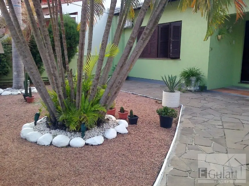 Casa com 3 quartos à venda, 320m2 em Canoas - RS - imagem 3 Foto 3 de Casa com 3 quartos à venda, 320m2 em Canoas - RS