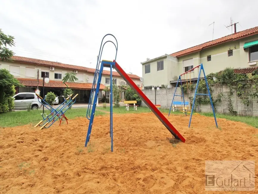 Foto 7 de Sobrado com 2 quartos à venda, 66m2 em Canoas - RS
