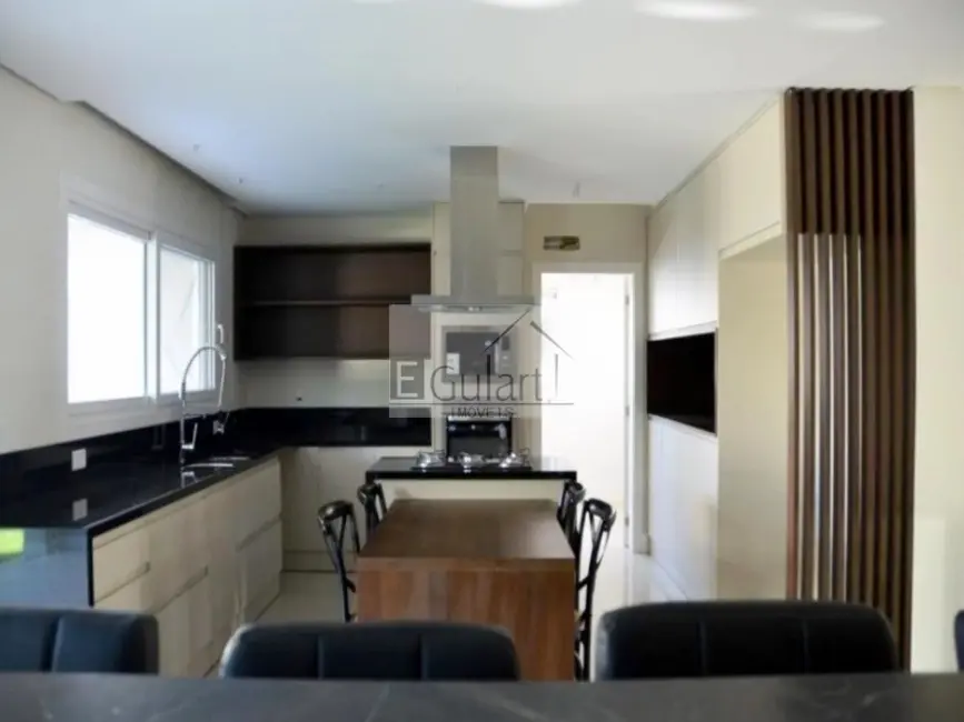 Sobrado com 4 quartos à venda, 375m2 em Canoas - RS - imagem 8 Foto 8 de Sobrado com 4 quartos à venda, 375m2 em Canoas - RS