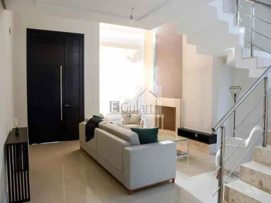 Sobrado com 4 quartos à venda, 375m2 em Canoas - RS - imagem 4 Foto 4 de Sobrado com 4 quartos à venda, 375m2 em Canoas - RS