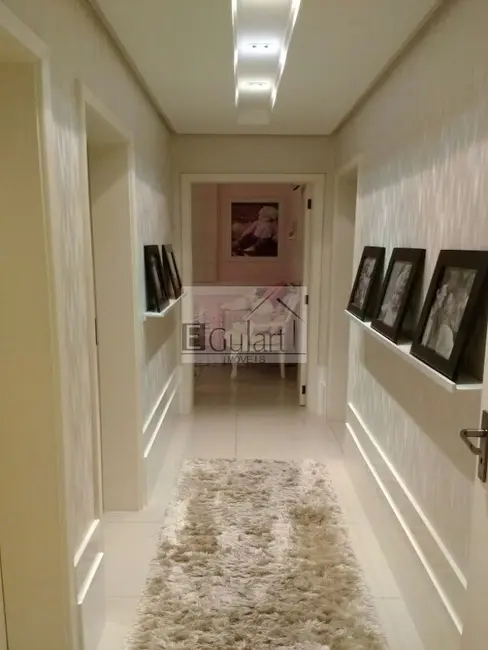 Apartamento com 3 quartos à venda, 116m2 em Centro, Canoas - RS - imagem 7 Foto 7 de Apartamento com 3 quartos à venda, 116m2 em Centro, Canoas - RS