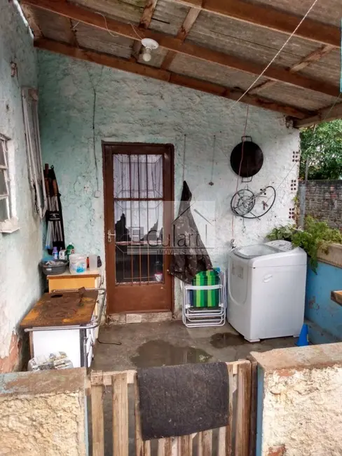 Casa com 3 quartos à venda, 150m2 em Mathias Velho, Canoas - RS - imagem 6 Foto 6 de Casa com 3 quartos à venda, 150m2 em Mathias Velho, Canoas - RS
