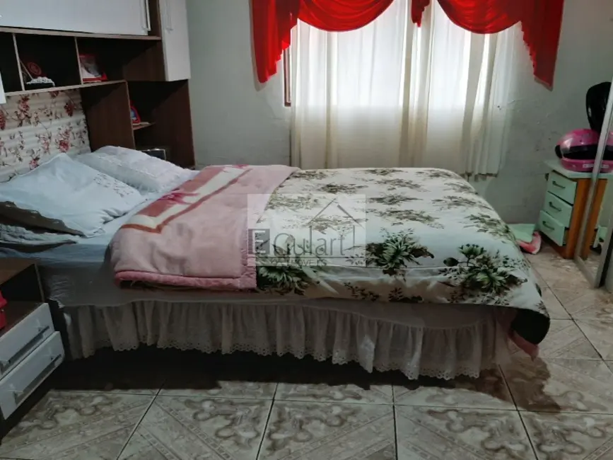 Casa com 3 quartos à venda, 150m2 em Mathias Velho, Canoas - RS - imagem 3 Foto 3 de Casa com 3 quartos à venda, 150m2 em Mathias Velho, Canoas - RS