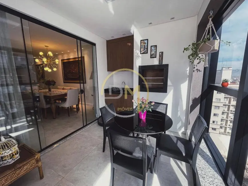 Foto 1 de Apartamento à venda, 127m2 em Meia Praia, Itapema - SC