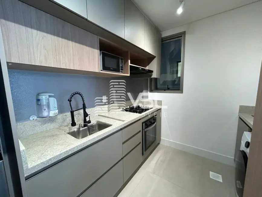 Apartamento com 2 quartos à venda, 75m2 em Córrego Grande, Florianopolis - SC - imagem 3 Foto 3 de Apartamento com 2 quartos à venda, 75m2 em Córrego Grande, Florianopolis - SC