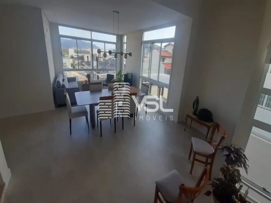 Casa com 4 quartos à venda, 400m2 em João Paulo, Florianopolis - SC - imagem 1 Foto 1 de Casa com 4 quartos à venda, 400m2 em João Paulo, Florianopolis - SC