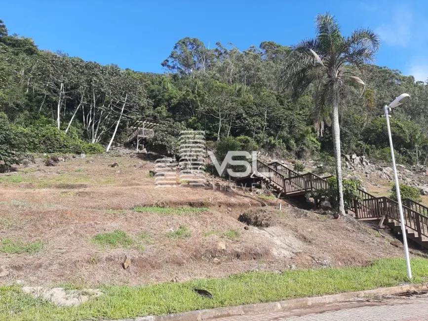 Foto 1 de Terreno / Lote à venda, 487m2 em Ingleses do Rio Vermelho, Florianopolis - SC