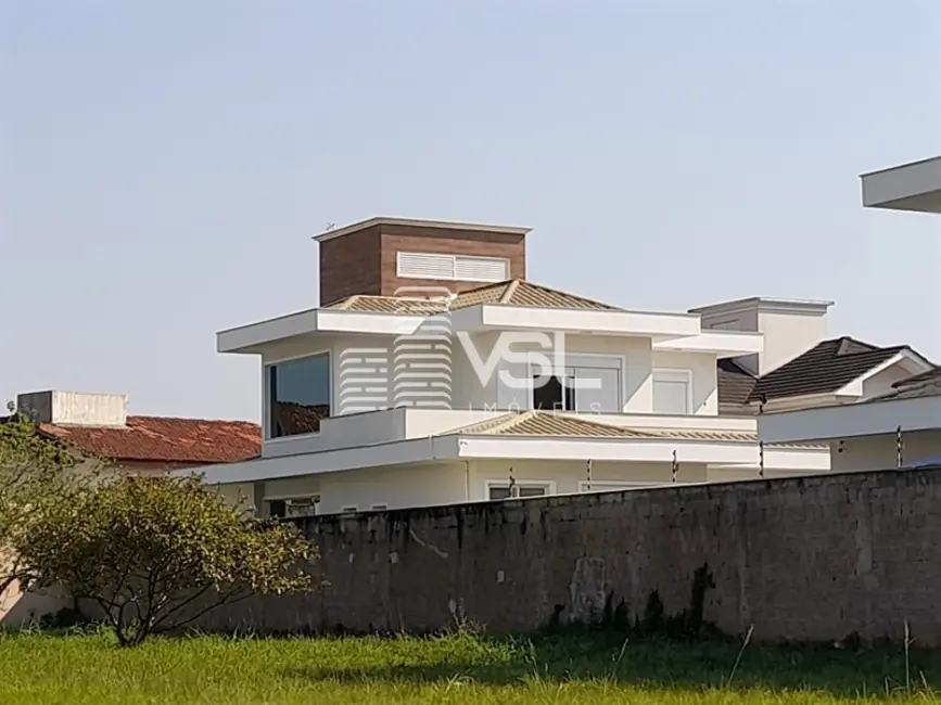 Foto 2 de Casa com 4 quartos à venda, 350m2 em Córrego Grande, Florianopolis - SC