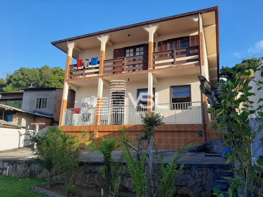 Foto 1 de Casa com 5 quartos à venda, 170m2 em Monte Verde, Florianopolis - SC