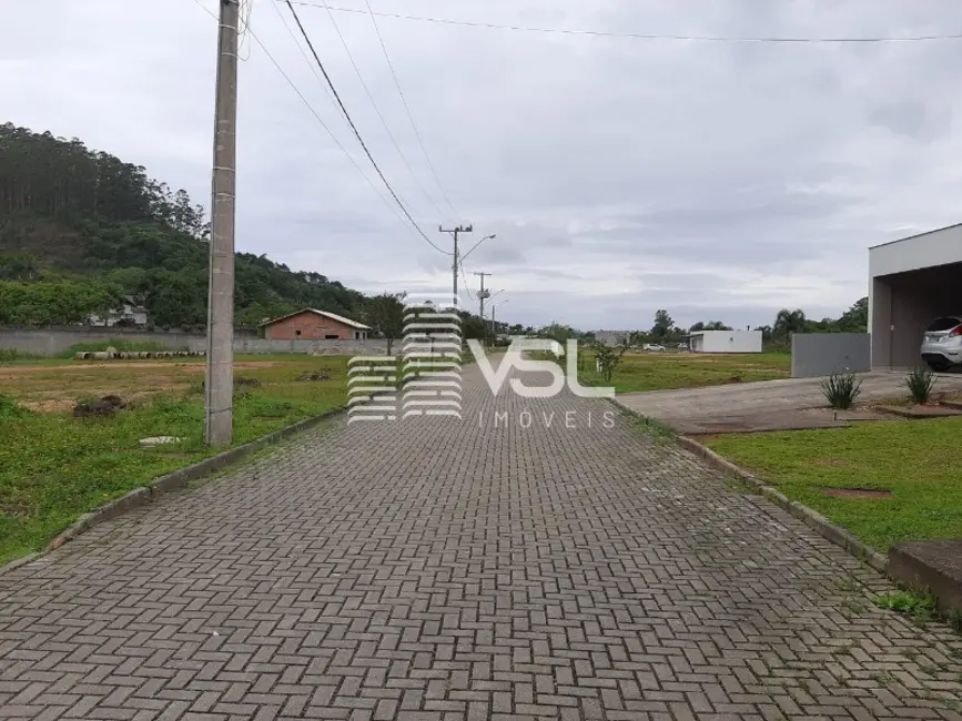 Foto 3 de Terreno / Lote à venda, 408m2 em Canasvieiras, Florianopolis - SC