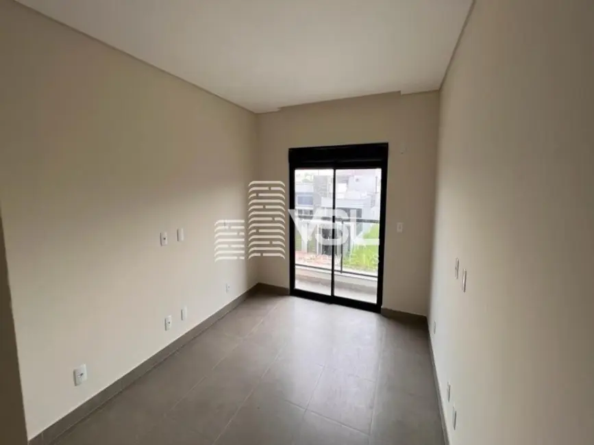 Casa com 3 quartos à venda, 170m2 em Carianos, Florianopolis - SC - imagem 2 Foto 2 de Casa com 3 quartos à venda, 170m2 em Carianos, Florianopolis - SC