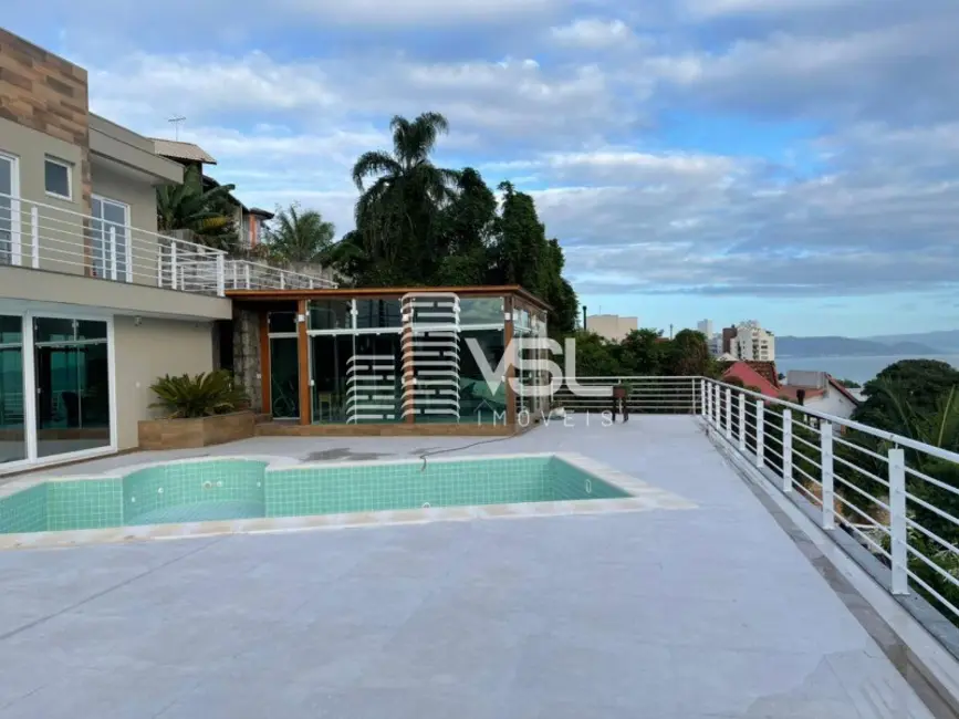 Foto 7 de Casa com 3 quartos à venda, 765m2 em Agronômica, Florianopolis - SC