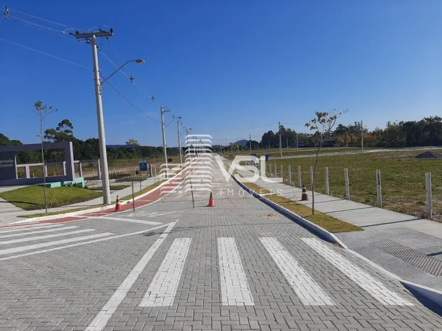 Foto 3 de Terreno / Lote à venda, 450m2 em Canasvieiras, Florianopolis - SC