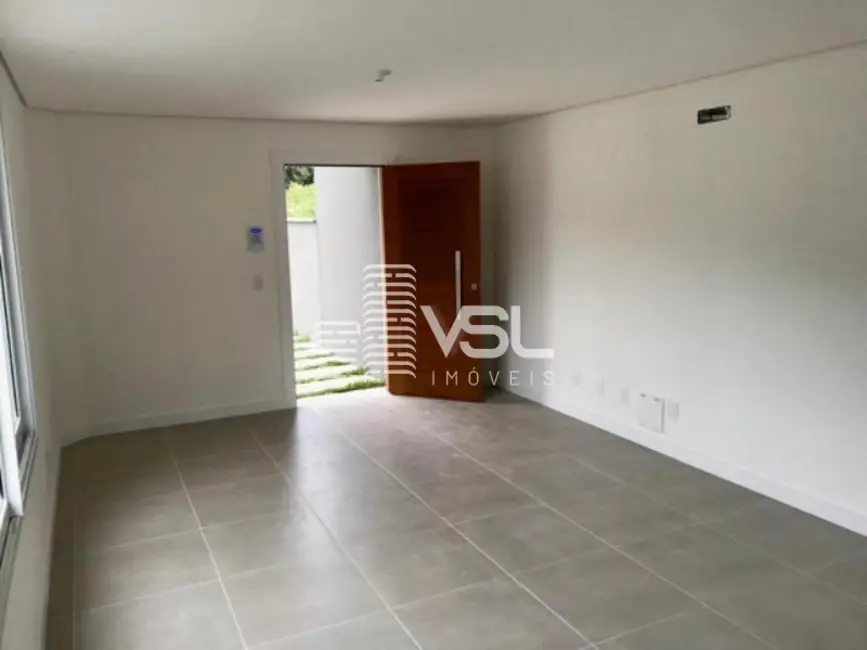 Foto 3 de Casa com 3 quartos à venda, 130m2 em Saco Grande, Florianopolis - SC