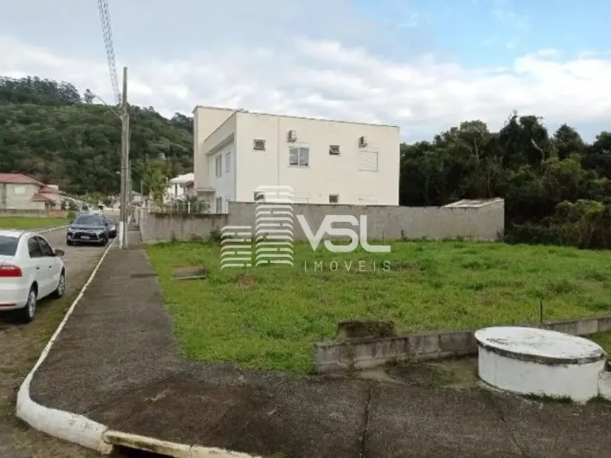 Foto 3 de Terreno / Lote à venda, 372m2 em Canasvieiras, Florianopolis - SC