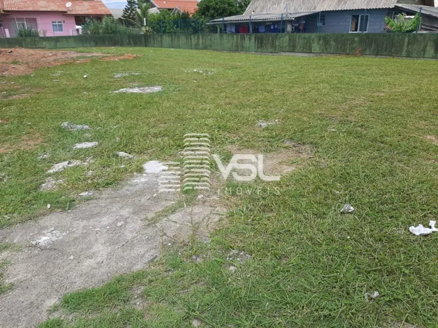 Foto 1 de Terreno / Lote à venda, 375m2 em São João do Rio Vermelho, Florianopolis - SC